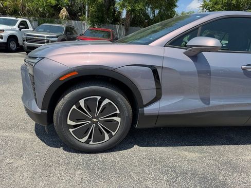 New 2025 Chevrolet Blazer EV LT image 11