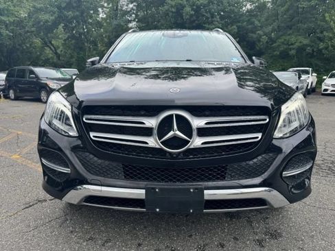 Used 2019 Mercedes-Benz GLE 400 4MATIC w/ Premium 2 Package image 9