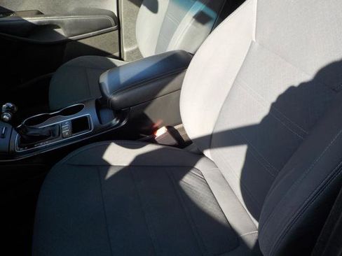 Used 2016 Kia Sorento LX w/ LX Convenience Package image 20