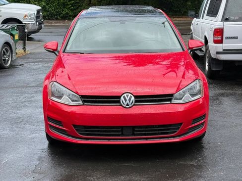 Used 2017 Volkswagen Golf Wolfsburg Edition FWD image 2