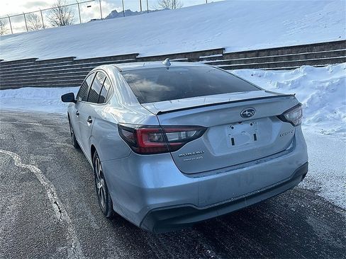 Used 2023 Subaru Legacy Premium image 7
