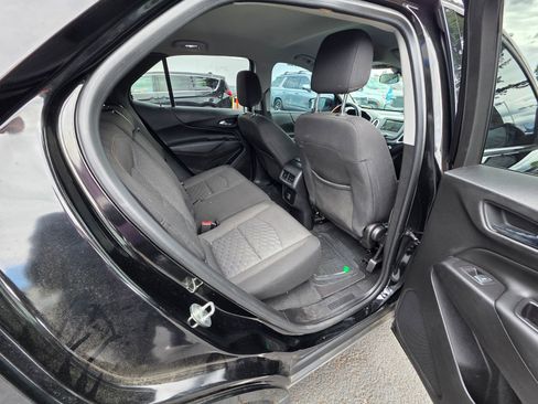 Used 2019 Chevrolet Equinox LT AWD/4WD image 14