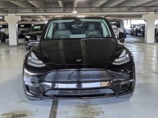 Used 2022 Tesla Model Y Long Range video 2