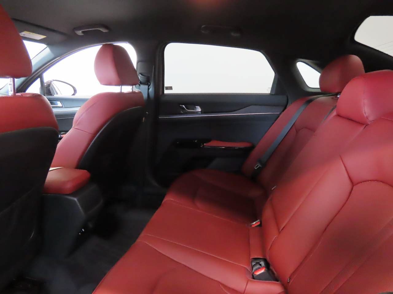 Used 2026 Kia K5 GT-Line w/ GT-Line Red Interior Package FWD image 16