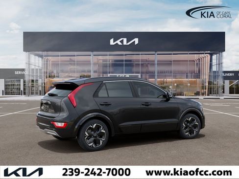 New 2026 Kia Niro Wind FWD image 6