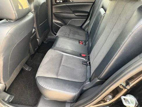 Used 2025 Mitsubishi Eclipse Cross SE AWD/4WD image 32