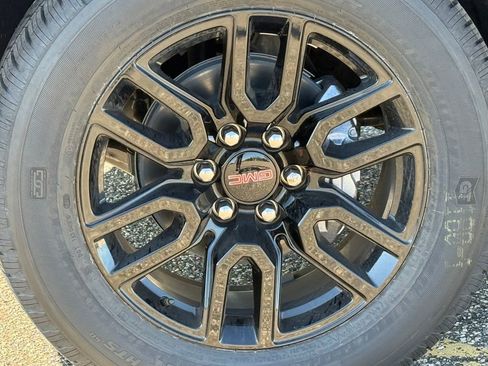 New 2026 GMC Sierra 1500 Elevation AWD/4WD image 10