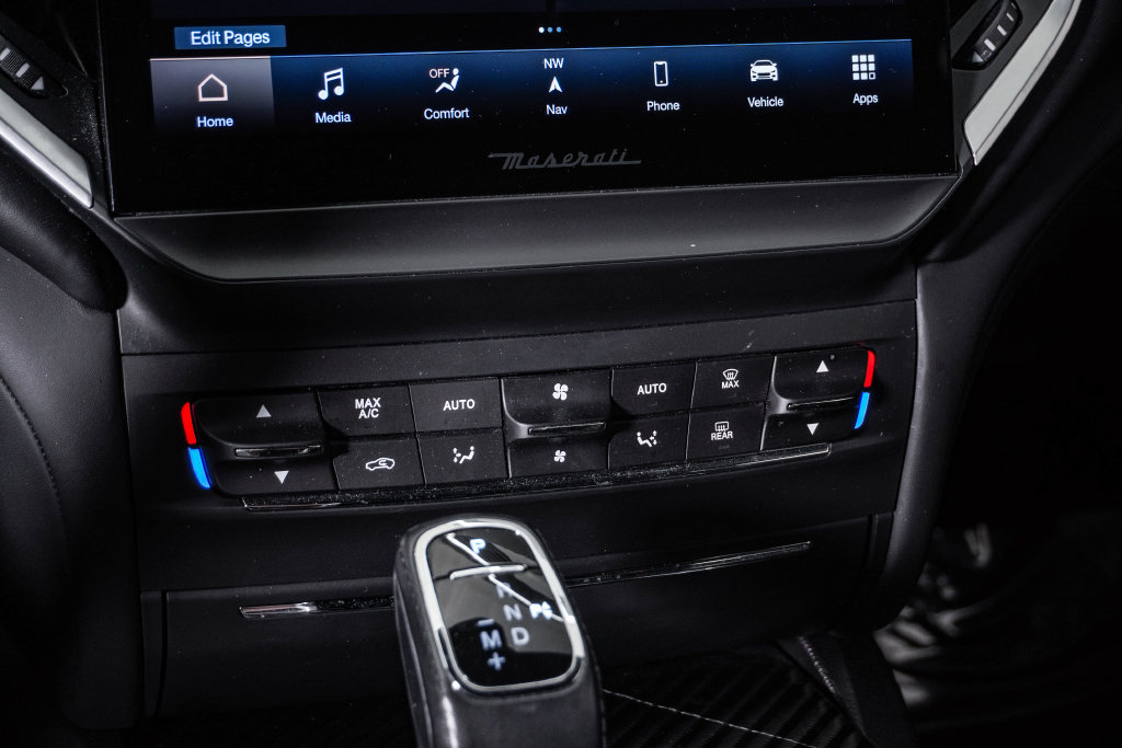 Certified 2023 Maserati Ghibli Modena Q4 AWD/4WD image 24