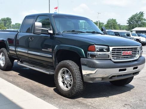 Used 2001 GMC Sierra 2500 4x4 Extended Cab HD w/ Convenience Plus Group image 9