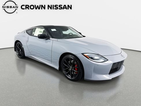 New 2026 Nissan Z Performance w/ Floor Mat Package image 3