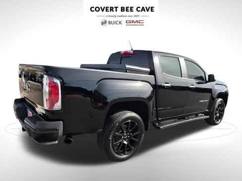 Used 2022 GMC Canyon Denali w/ Denali Black Edition Package image 10