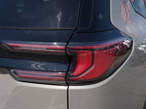 New 2026 GMC Acadia AT4 w/ Super Cruise Package AWD/4WD image 22