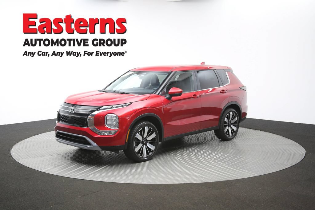 Used 2025 Mitsubishi Outlander SE AWD/4WD image 58