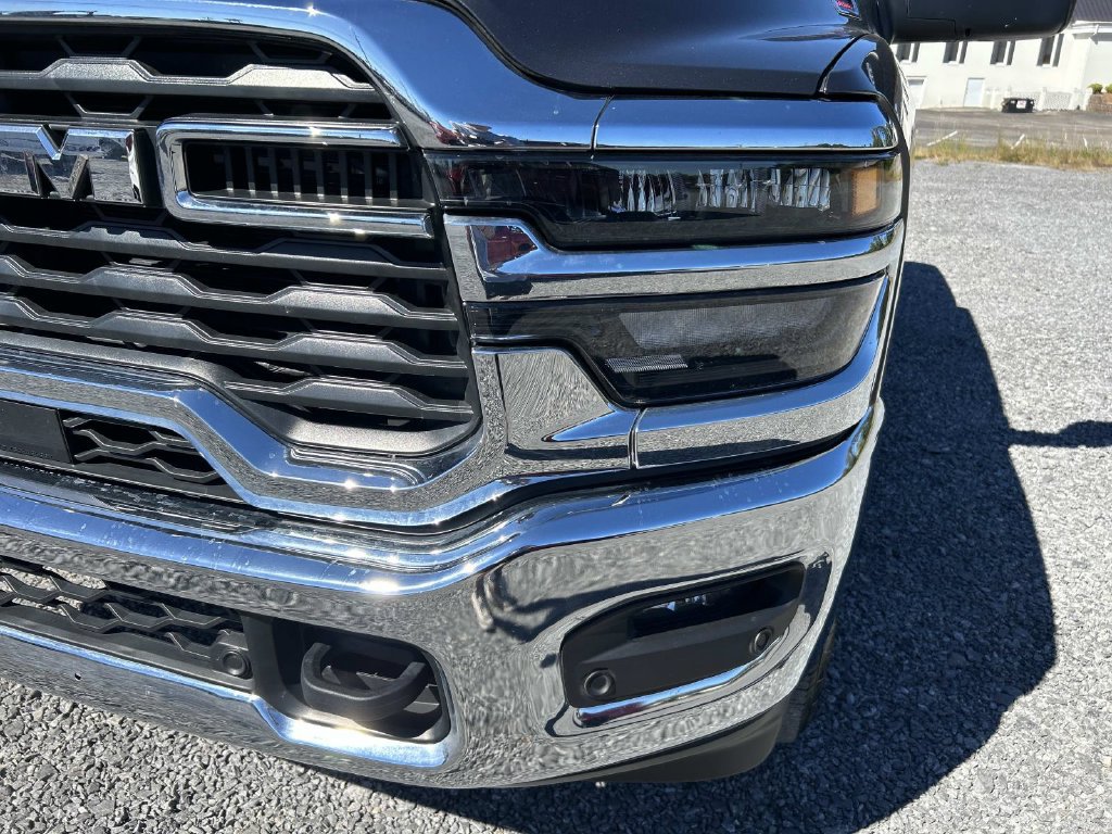 Used 2026 RAM 2500 Big Horn AWD/4WD image 35
