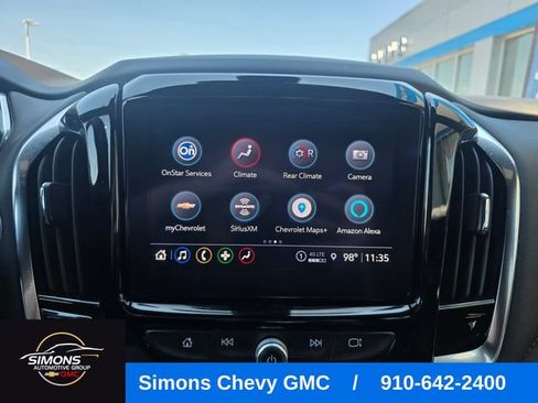 Used 2023 Chevrolet Traverse LT w/ Rear Camera Mirror Package AWD/4WD image 22