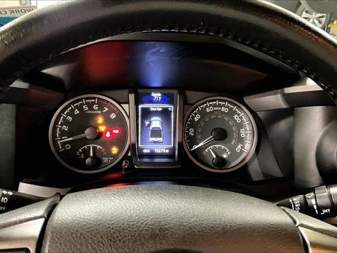 Certified 2022 Toyota Tacoma TRD Sport w/ Technology Package image 24