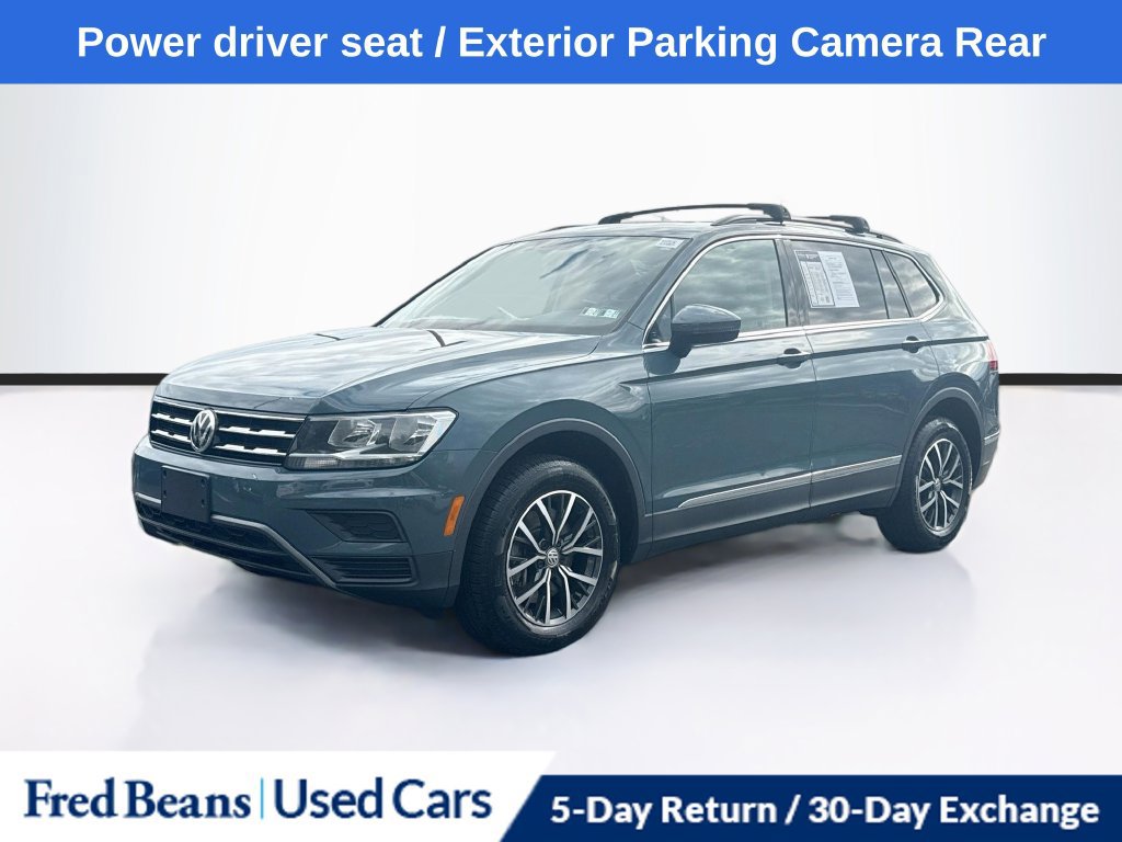 Used 2020 Volkswagen Tiguan SE w/ Panoramic Sunroof Package AWD/4WD image 3