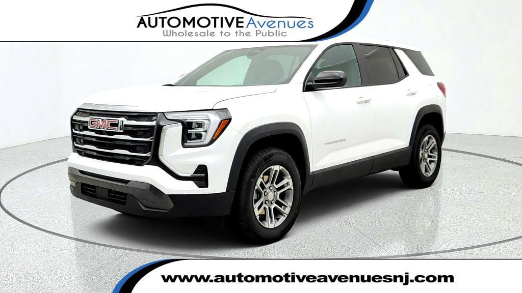 Used 2026 GMC Terrain Elevation FWD image 1