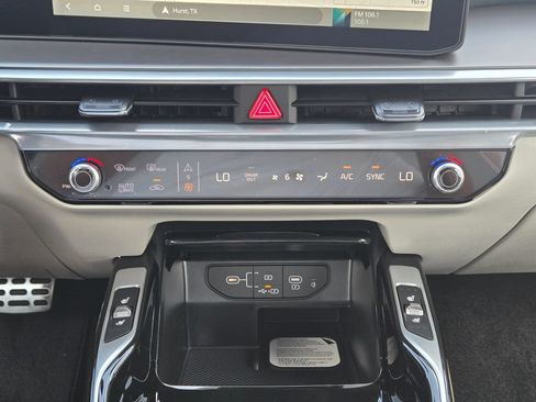 New 2026 Kia Sorento SX Prestige AWD/4WD image 14