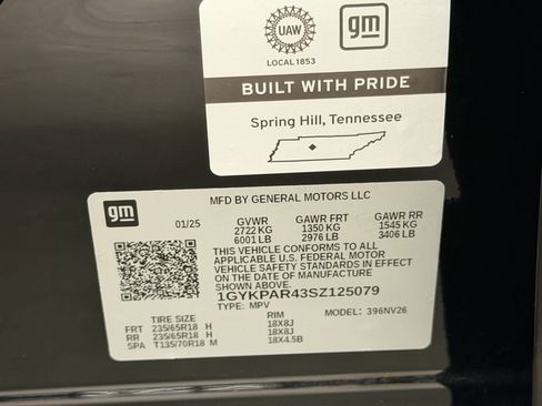 Certified 2025 Cadillac XT6 Luxury FWD image 36
