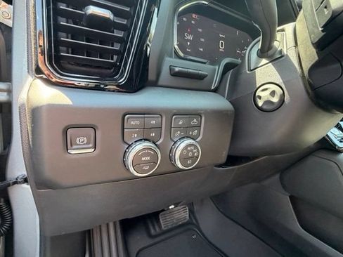 New 2026 GMC Sierra 1500 AT4 w/ AT4 Premium Package AWD/4WD image 9