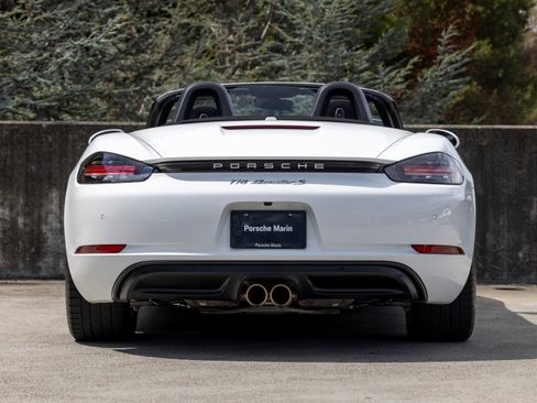 Certified 2024 Porsche 718 Boxster S RWD image 10