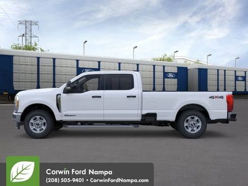 New 2026 Ford F350 XLT image 4