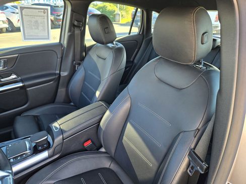 Used 2023 Mercedes-Benz GLA 35 AMG 4MATIC image 15