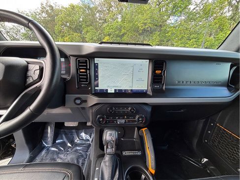 Used 2023 Ford Bronco Badlands AWD/4WD image 11