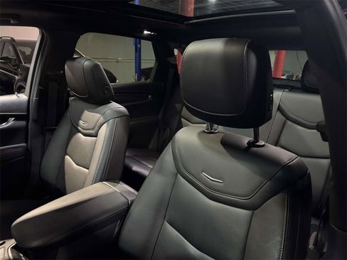 Used 2022 Cadillac XT5 Premium Luxury image 19