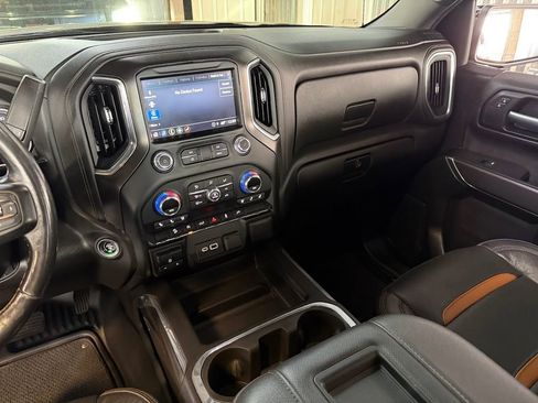 Used 2021 GMC Sierra 1500 AT4 AWD/4WD image 16