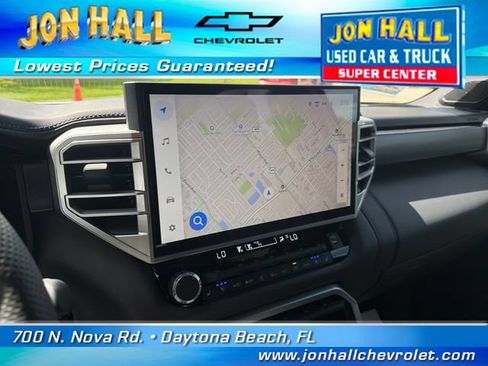 Used 2025 Toyota Sequoia Platinum AWD/4WD image 28