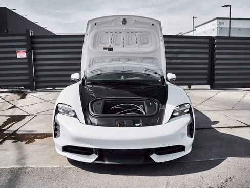 Used 2020 Porsche Taycan Turbo AWD/4WD image 14