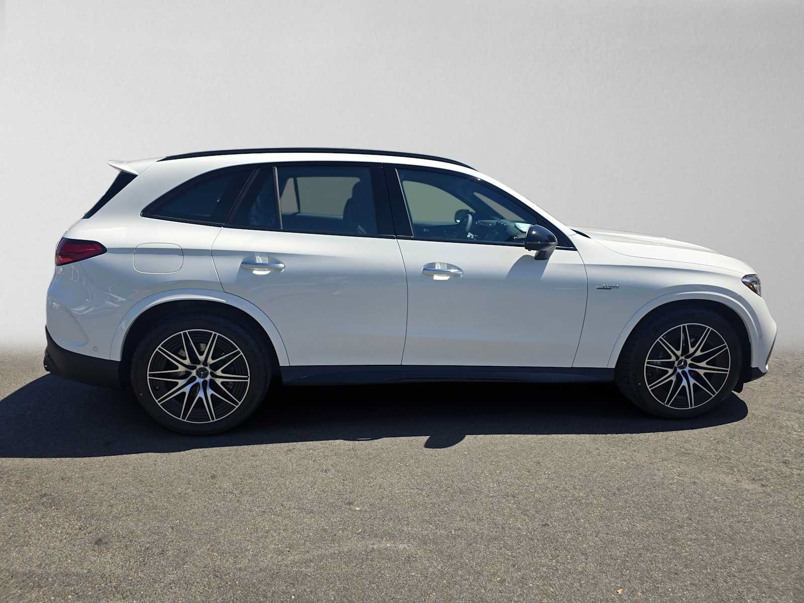 New 2026 Mercedes-Benz GLC 43 AMG 4MATIC image 2