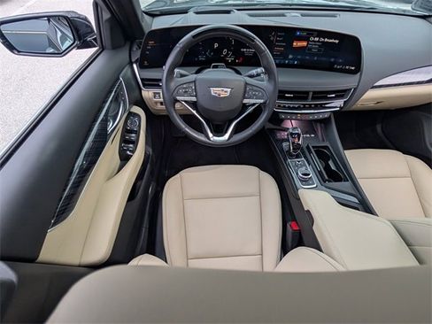 Used 2025 Cadillac CT5 Premium Luxury image 8