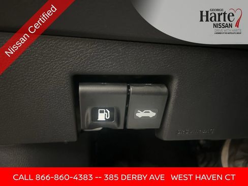 Certified 2025 Nissan Versa SV w/ Trunk Package image 44