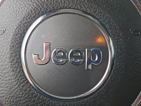 Used 2015 Jeep Wrangler Unlimited Sahara w/ Connectivity Group image 96