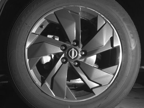 Used 2025 Nissan Rogue SV image 12