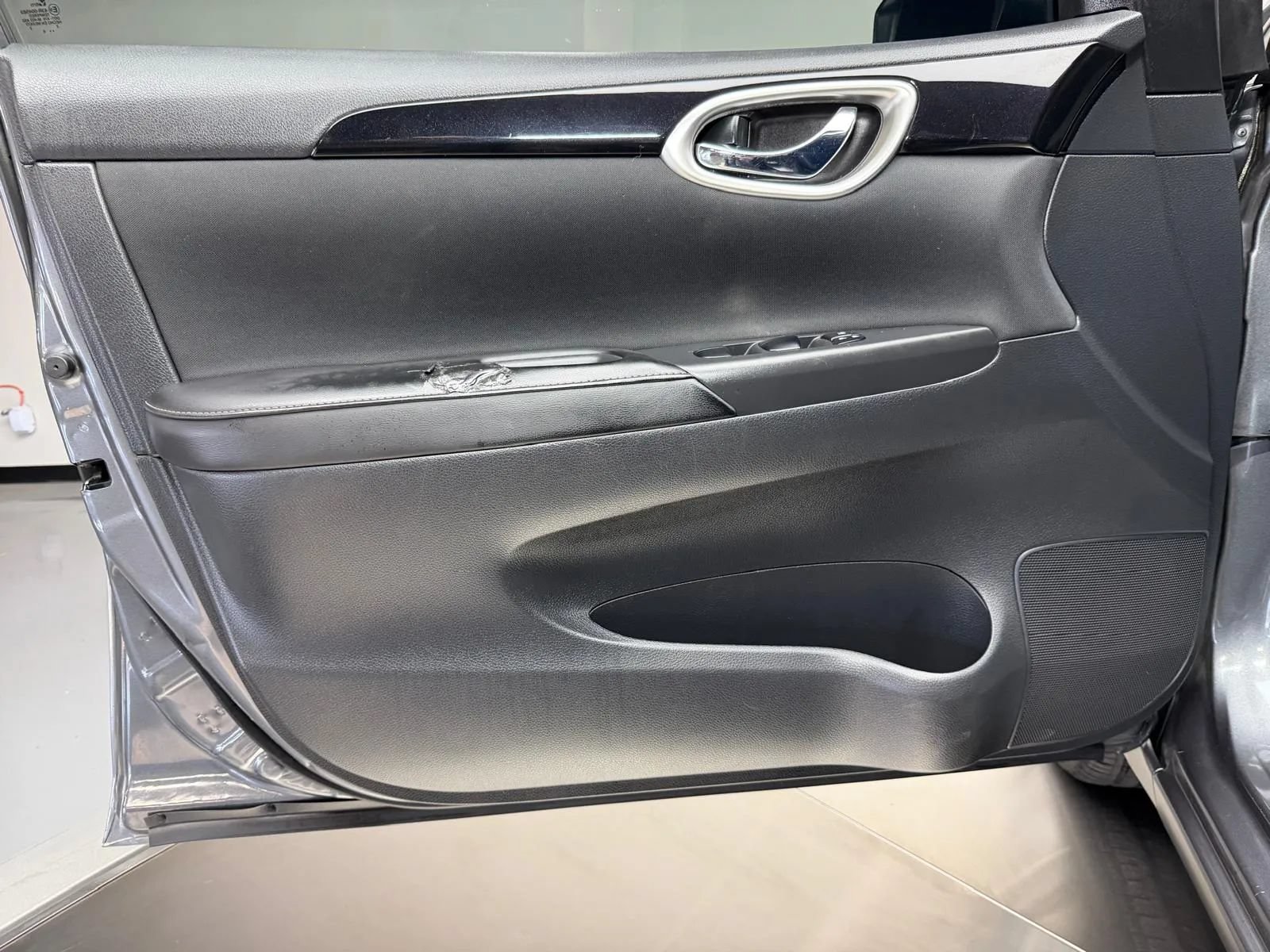 Used 2018 Nissan Sentra SV FWD image 22