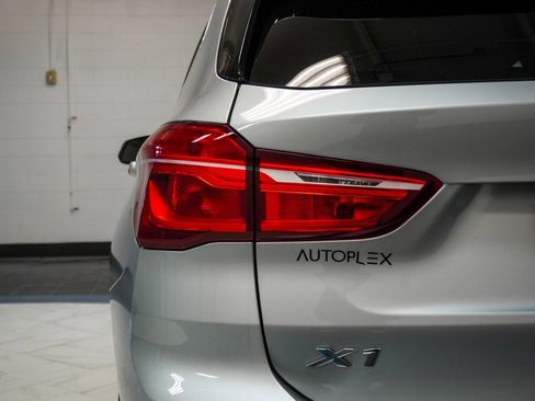 Used 2021 BMW X1 sDrive28i image 40