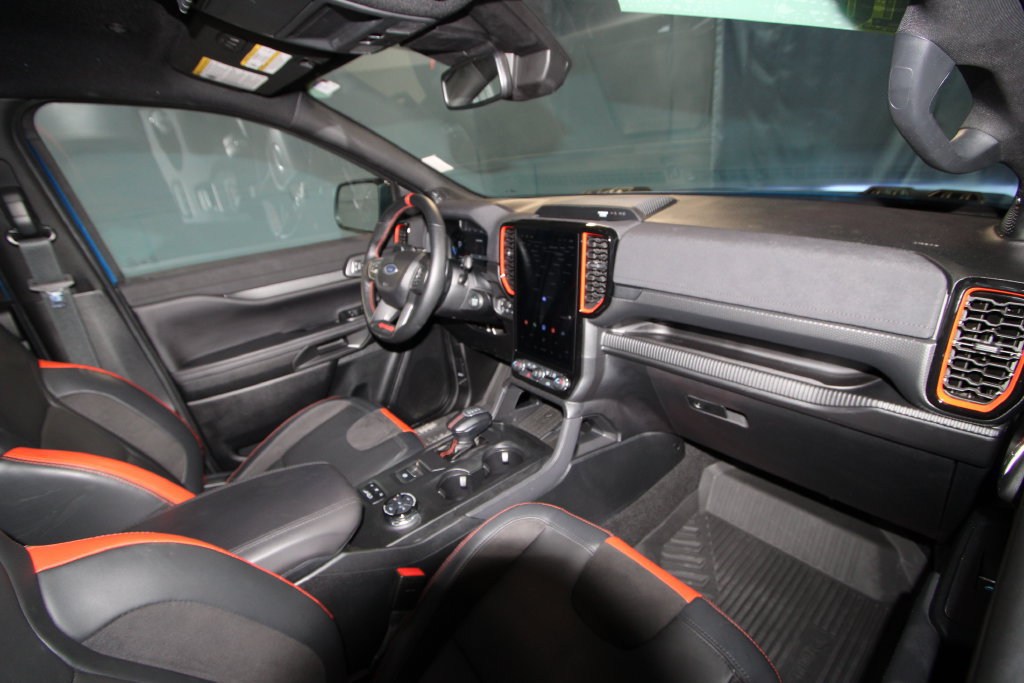 Used 2025 Ford Ranger Raptor AWD/4WD image 26