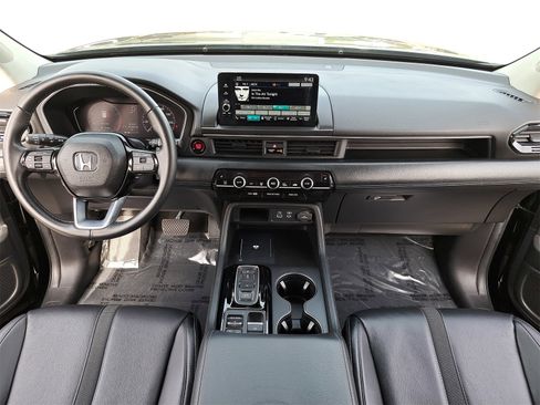 Used 2023 Honda Pilot EX-L image 9