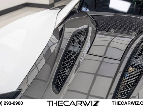 Used 2016 McLaren 570S Coupe RWD image 27