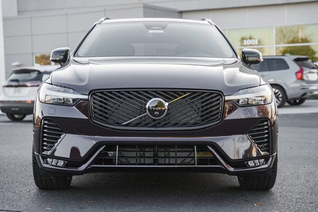 Used 2026 Volvo XC60 B5 Ultra w/ Protection Package Premier AWD/4WD image 2