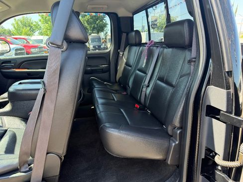 Used 2009 GMC Sierra 2500 SLT w/ SLT Convenience Package AWD/4WD image 15