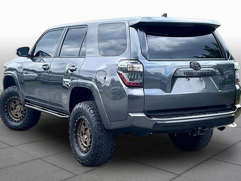Used 2016 Toyota 4Runner Trail AWD/4WD image 10