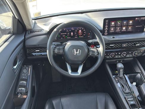 Certified 2023 Honda Accord Touring image 23