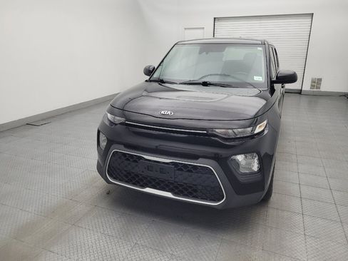 Used 2020 Kia Soul S FWD image 15
