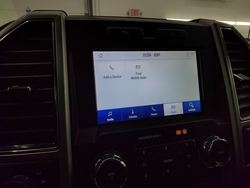 Used 2021 Ford F250 Lariat w/ Chrome Package image 50