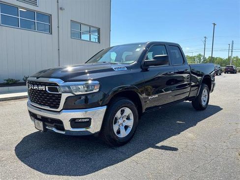 Used 2025 RAM 1500 Big Horn RWD image 8